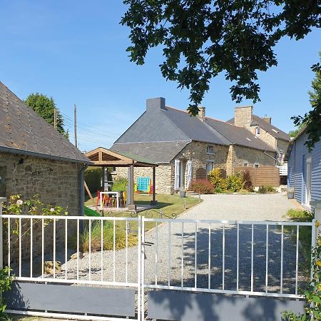 Charming Traditional 2-Bed Cottage Near Plémet Extérieur photo