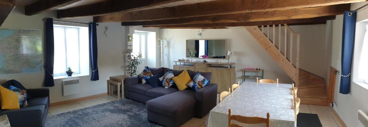 Charming Traditional 2-Bed Cottage Near Plémet Extérieur photo
