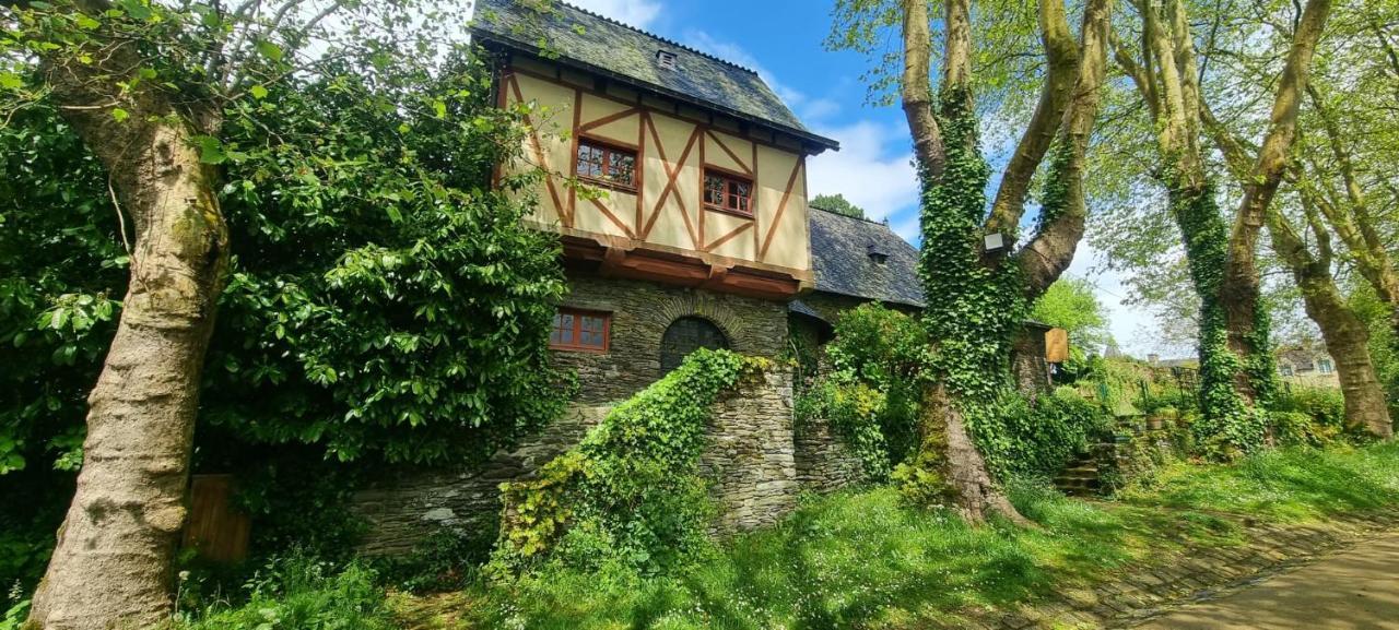 Charming Traditional 2-Bed Cottage Near Plémet Extérieur photo